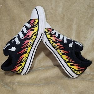 BOYS CONVERSE